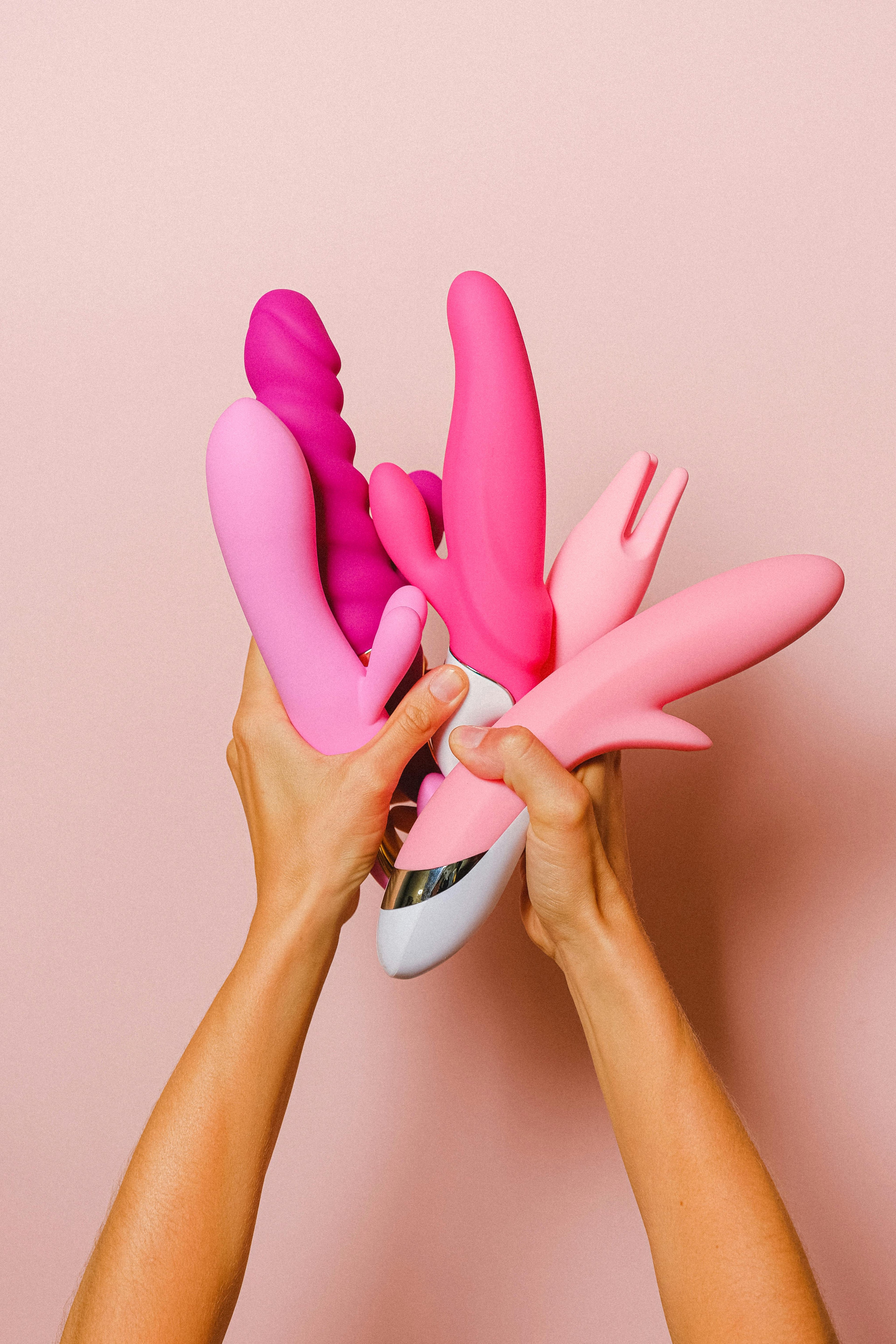 The 2026 Pleasure Tech Boom: Smart Suction Vibrators, App Controlled Sex Toys and Quiet Luxury Women in Europe Are Obsessed With