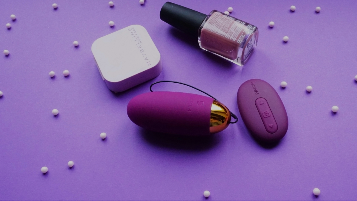 pocket sized bullet vibrator and discreet adult toys for women